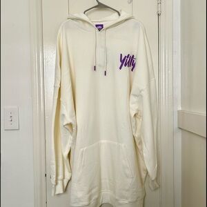 Yitty x Fabletics Oversized White Hoodie